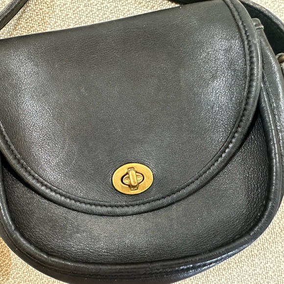 Vintage coach purse - Picture 2 of 7